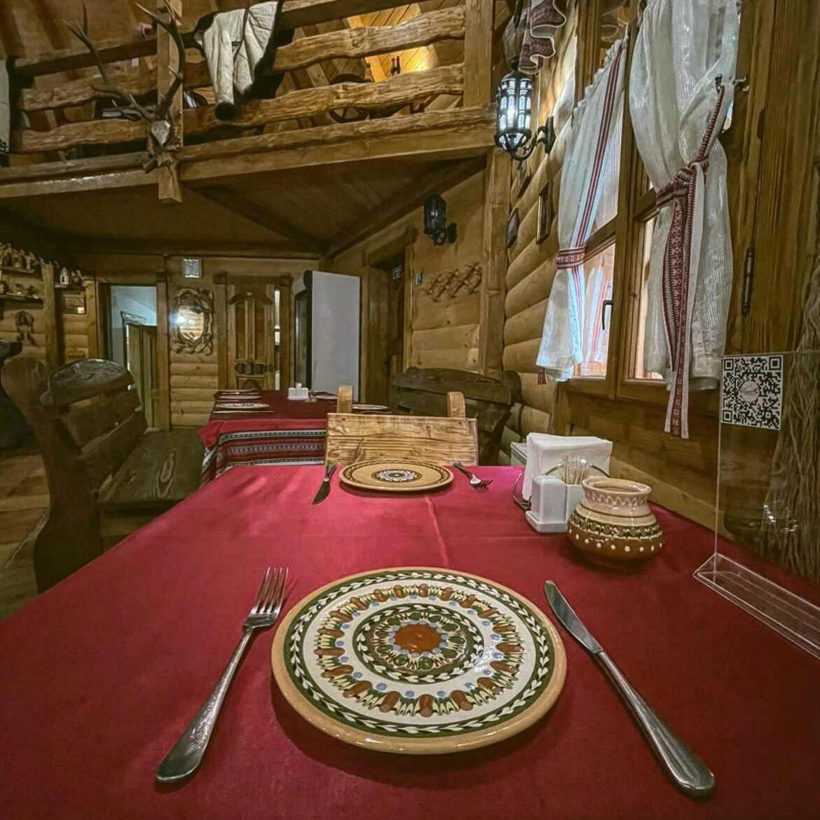 Hotel Dykyi Med 타타리브 외부 사진