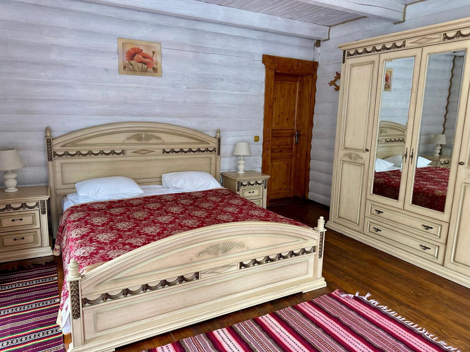 Hotel Dykyi Med 타타리브 외부 사진